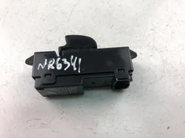 Mitsubishi L200 Electric window control switch MR587956