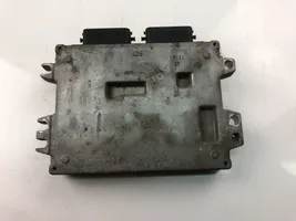 Suzuki Swift Unité de commande, module ECU de moteur 3392072K0