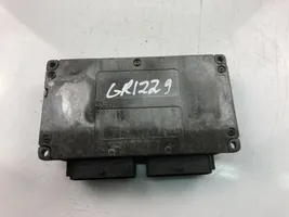 Renault Twingo II Komputer / Sterownik ECU silnika 8200213228