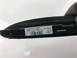 Mercedes-Benz Vito Viano W639 Monitor / wyświetlacz / ekran A0015422623