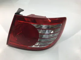 Hyundai Elantra Lampy tylnej klapy bagażnika 60207C