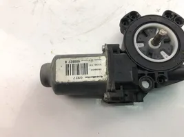 Nissan Note (E11) Moteur de lève-vitre de porte avant 400927B