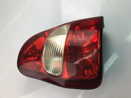 KIA Carnival Lampy tylnej klapy bagażnika 