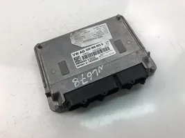 Volkswagen Fox Unité de commande, module ECU de moteur 03D906023Q