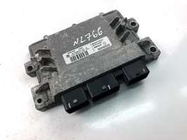 Renault Twingo II Unité de commande, module ECU de moteur 8200774747