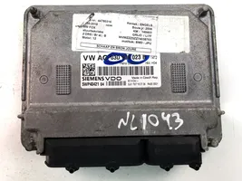 Volkswagen Fox Блок управления двигателем ECU 03D906023B