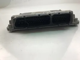 Volkswagen Fox Блок управления двигателем ECU 03D906023B