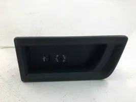 BMW 3 F30 F35 F31 Unité de contrôle USB 9207358