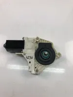 Audi Q7 4L Motorino alzacristalli della portiera anteriore 8K0959802A