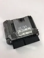 Chevrolet Captiva Unité de commande, module ECU de moteur 96813187