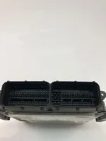 KIA Carens III Centralina/modulo motore ECU 391712A545