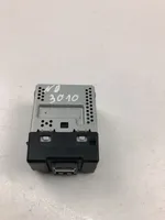 Volvo S90, V90 USB-pistokeliitin 31407038