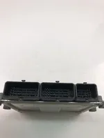 Renault Captur Komputer / Sterownik ECU silnika 237103009R