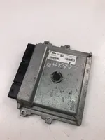 Dacia Logan II Komputer / Sterownik ECU silnika 237105499R