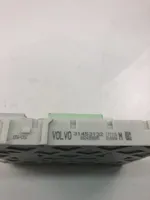 Volvo V40 Boîte à fusibles relais 31453132