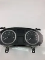 Volkswagen Cross Polo Speedometer (instrument cluster) P8200459068D