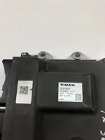 Volvo XC60 Блок управления двигателем ECU 32313937