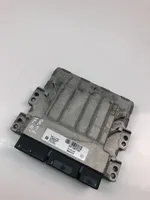 Renault Captur Komputer / Sterownik ECU silnika 237108770R