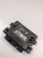 Renault Twingo II Unité de commande, module ECU de moteur 8201076738