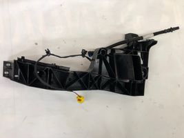 Audi Q8 Priekinio žibinto detalė 4M8805608C