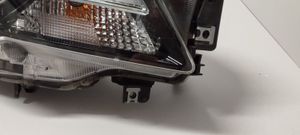 Subaru Outback (BT) Lampa przednia 84002AL181