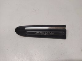 Mercedes-Benz E W211 Rivestimento parafango (modanatura) A2116902762