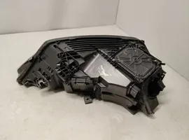 Audi A8 S8 D5 Lampa przednia 4N0941113