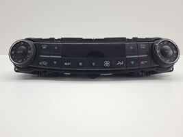 Mercedes-Benz E W211 Panel klimatyzacji 2118301285