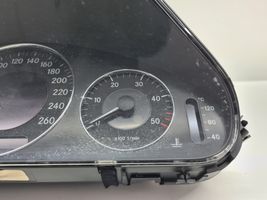 Mercedes-Benz E W211 Compteur de vitesse tableau de bord A2115403447