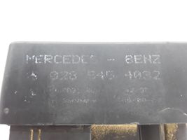 Mercedes-Benz ML W163 Žvakių pakaitinimo rėlė 0285454032