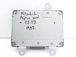 Mitsubishi Pajero Sport I Moottorin ohjainlaite/moduuli MD354511