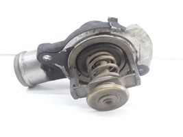 Volkswagen Transporter - Caravelle T5 Boîtier de thermostat / thermostat 070121114