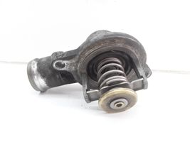 Volkswagen Transporter - Caravelle T5 Boîtier de thermostat / thermostat 070121114