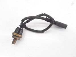 Volkswagen Touareg I Sonde de température de liquide de refroidissement 070919501B