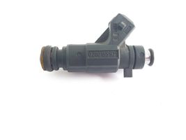 Volkswagen Touareg I Fuel injector 077133551M