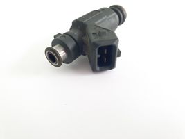 Volkswagen Touareg I Fuel injector 077133551M