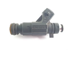 Volkswagen Touareg I Fuel injector 077133551M