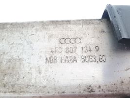 Audi A6 S6 C6 4F Etupuskurin törmäysvoiman vaimennin 4F08071349