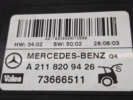 Mercedes-Benz E W211 Bagažinės dangčio valdymo blokas A2118209426