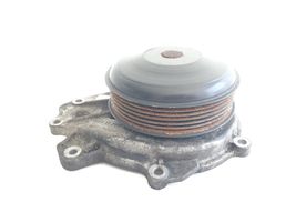 Mercedes-Benz E W212 Pompe de circulation d'eau A6512006001