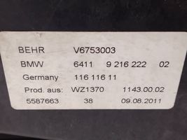 BMW 6 F12 F13 Ohjaamon sisäilman mikrosuodattimen kansi 9216222