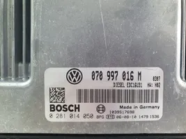 Volkswagen Transporter - Caravelle T5 Calculateur moteur ECU 070997016M