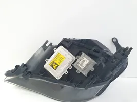 BMW 5 E60 E61 Lampa przednia 7177734