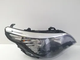 BMW 5 E60 E61 Lampa przednia 7177734