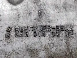 Mercedes-Benz E W211 Öljypohja A6480140202