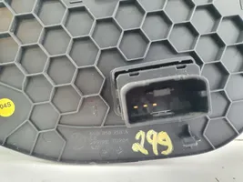 Volkswagen Tiguan Отделочный щит панели (боковой) 5NB858218A