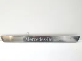 Mercedes-Benz CLA C117 X117 W117 Copertura del rivestimento del sottoporta anteriore A2466805300
