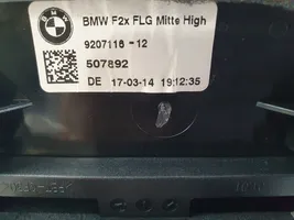 BMW 1 F20 F21 Dysze / Kratki środkowego nawiewu deski rozdzielczej 9207116