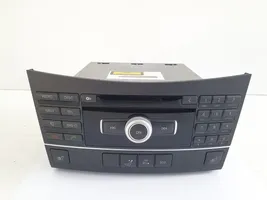 Mercedes-Benz E W212 Panel / Radioodtwarzacz CD/DVD/GPS A2129005312