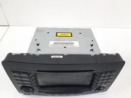 Mercedes-Benz ML W164 Unité principale radio / CD / DVD / GPS A1648202679